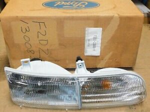 1992 1993 1994 1995 Ford Taurus New OEM NOS RH HEAD LIGHT LAMP ASSEMBLY