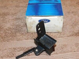 73-74 LTD Monterey Marquis 75-79 Granada Monarch NOS REAR WINDOW DEFOGGER SWITCH
