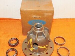 1967 1968 1969 Ford Mercury NOS 8 1/2" REAR AXLE DIFFERENTIAL GEAR CASE