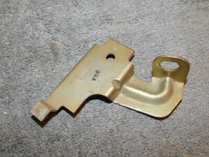 1978 1979 Ford F100 F250 F350 E100 E350 NOS 4MT O/D BACK-UP LAMP SWITCH BRACKET