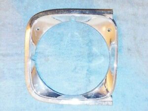 1972 Chevrolet Chevelle Malibu NOS RH CHROME HEAD LIGHT BEZEL