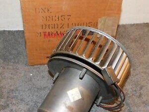 1970-77 Maverick Comet 74-78 Capri 70-73 Pinto NOS A/C FAN BLOWER MOTOR w/ WHEEL