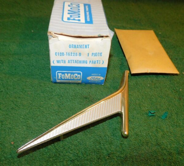 57-10014.jpg 57-10014.jpg