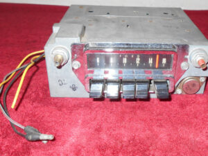1964.5 1965 Mustang Fastback Coupe Convertible GT Shelby ORIGINAL AM DASH RADIO