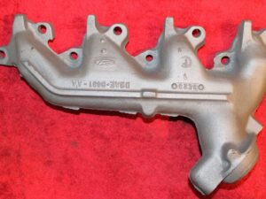 1973 Ford Mustang Mach 1 Torino Cougar Montego ORIG LH 351C 2V EXHAUST MANIFOLD