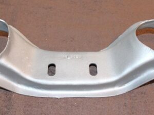 1967-1970 Mustang GT CS Shelby Cougar ORIG 289 302 351 TRANSMISSION CROSSMEMBER