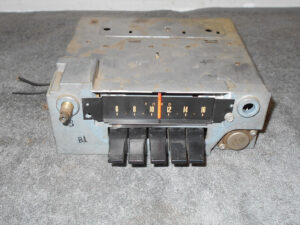 1964.5 1965 Mustang Fastback Coupe Convertible GT Shelby ORIGINAL AM DASH RADIO