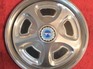 1969 1970 Mercury Cougar Coupe Convertible ORIG 14" STANDARD WHEEL COVER HUB CAP