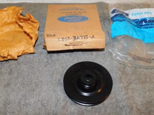 1968-1970 Ford Mustang Fastback Coupe Falcon NOS 200 6-CYL POWER STEERING PULLEY