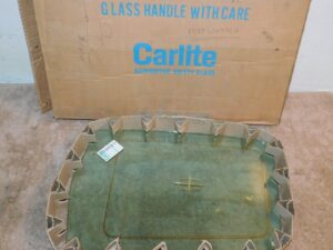1975-1979 Lincoln Continental 2-Door Coupe NOS LH QUARTER OPERA WINDOW GLASS