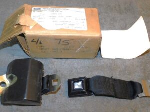 1975 Maverick Grabber Comet GT 2-Door NOS BLACK REAR SEAT BELT + RETRACTOR ASSEM