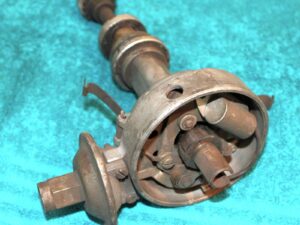 1969 Ford Mustang Fairlane Falcon Torino Comet Montego ORIG 302 2V DISTRIBUTOR