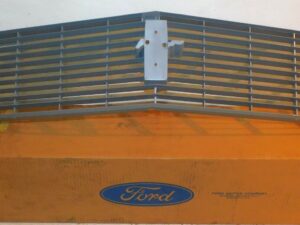 1970 Mustang Fastback Coupe Convertible Boss Grande NOS FRONT RADIATOR GRILLE