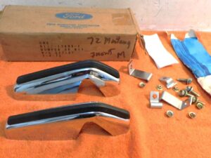 1971 1972 Ford Mustang Fastback Convert NOS CHROME FRONT BUMPER GUARD KIT w PADS