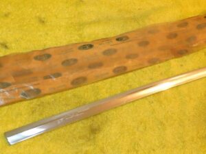 1975-1982 Granada Monarch Versailles NOS WINDSHIELD RH SIDE OUTSIDE MOULDING