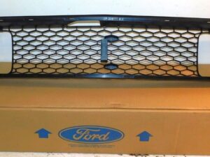 1973 Mustang Mach 1 63R Fastback Ext Decor Group NOS FRONT RADIATOR GRILLE Black