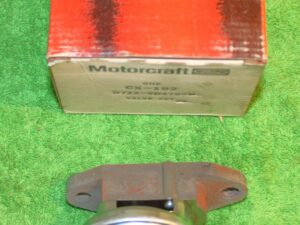 1977 1978 Ford Mustang II Pinto Mercury Bobcat NOS 4-CYL 2.8 Liter A/T EGR VALVE