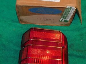 1981 1982 1983 1984 1985 Lynx Squire Wagon NOS LH REAR TAIL LIGHT LAMP LENS ASSM