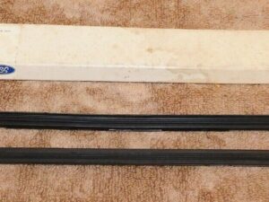 1964-1966 Ford Thunderbird Landau Convertible NOS WINDSHIELD WIPER BLADE REFILLS