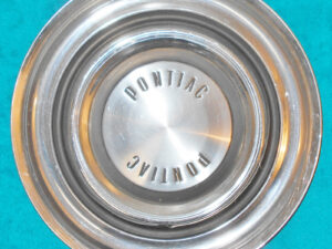 1958 Pontiac Chieftain Super Star Chief Bonneville ORIG 14" WHEEL COVER HUB CAP
