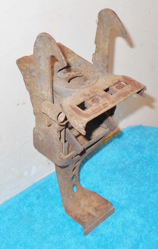 57-12661.jpg