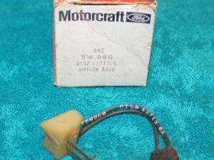 1967-1971 Ford Thunderbird Sedan NOS LH REAR DOOR COURTESY LAMP SWITCH + WIRING