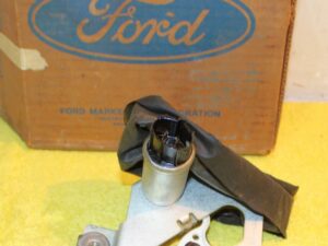 1975-77 Custom 500 LTD Grand Marquis NOS RH REAR POWER DOOR LOCK LATCH ACTUATOR