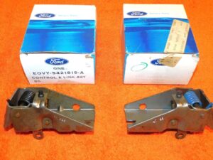 1980-1983 LTD Continental Town Car Mark VI NOS L+R DOOR LATCH REMOTE CONTROLS
