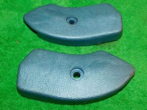 1965 1966 1967 Mustang GT Shelby Cougar Xr7 ORIG LH+RH BLUE SEAT HINGE COVERS