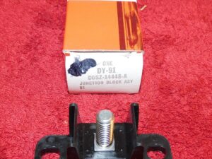 1969 1970 Shelby GT350 GT500 1966-1967 Galaxie 500 XL w/ 427 NOS JUNCTION BLOCK