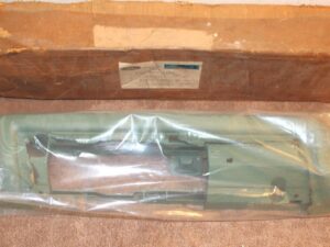 1979 1980 Ford LTD Mercury Grand Marquis NOS JADE GREEN LH REAR DOOR ARM REST
