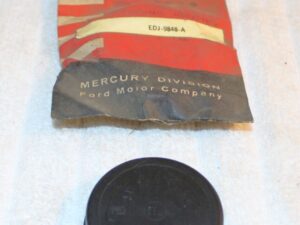 1958 Mercury Lincoln NOS 383 430 HOLLEY 4V CARBURETOR CHOKE THERMOSTAT HOUSING
