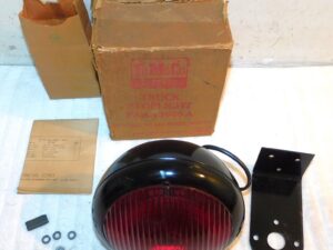 1952 1953 Ford Truck NOS ACCESSORY REAR STOPLIGHT STOP LAMP KIT