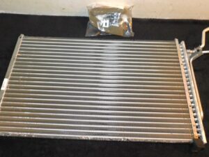 1986-1995 Taurus SHO Sable 1988-1994 Continental NOS A/C RADIATOR CONDENSER