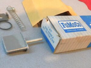 1966 1967 Mercury Comet Sedan Station Wagon NOS REAR DOOR HANDLE BUTTON & PIN