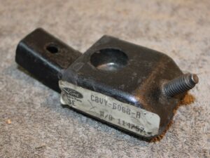 1968 1969 Lincoln Continental NOS 460 REAR MOTOR TRANSMISSION INSULATOR MOUNT