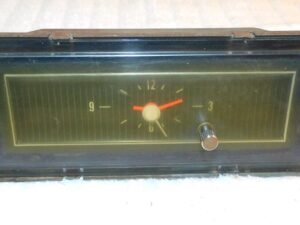1969 1970 Mustang Fastback Boss Coupe Convertible ORIG RECTANGULAR RH DASH CLOCK