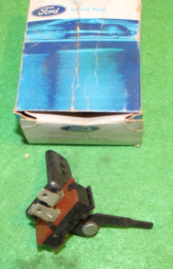 57-14140.jpg