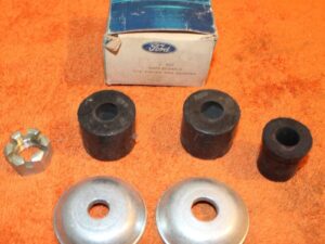 1957-1969 Ford B F N 500 700 800 950 Truck NOS P/S CYLINDER PISTON BUSHING KIT