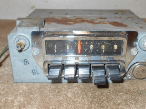 1965 1966 Mustang Fastback Coupe Convertible GT Shelby GT350 ORIG AM DASH RADIO