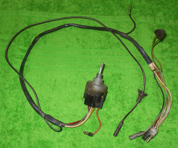 57-1443.jpg 57-1443.jpg
