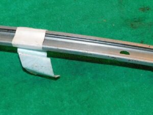 1994-2004 Ford Mustang V6 GT Cobra R Saleen NOS DOOR WINDOW GLASS RUN - RETAINER
