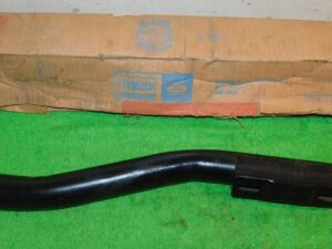 1961 Ford F750 1961-1969 F800 F900 F1000 F1100 T700 T950 NOS RH FENDER SUPPORT