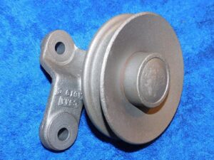1967 Ford Mustang Fastback GT GTA Cougar Xr7 ORIG 390 A/C IDLER PULLEY BRACKET