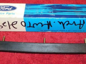 1971 Fairlane Torino GT Cobra Brougham Thunderbird NOS BUMPER GUARD PAD