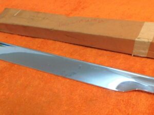 1959 Mercury Monterey Montclair NOS RH QUARTER PANEL OUTSIDE LOWER REAR MOULDING