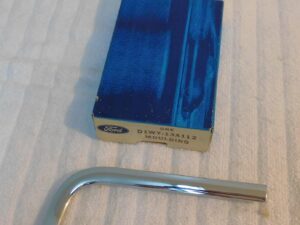 1971 1972 1973 Mercury Cougar Xr7 NOS LH FRONT HEAD LAMP DOOR INNER MOLDING