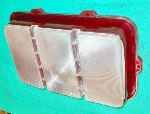 57-1735.jpg 57-1735.jpg