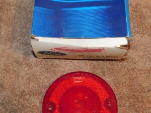 1942-1959 Ford F1 F2 F3 F100 F250 F350 1957-66 Stepside NOS REAR TAIL LAMP LENS