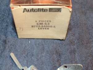 1957-1964 Ford Truck NOS 272 292 302 332 4V CARBURETOR ACCELERATOR PUMP LEVER